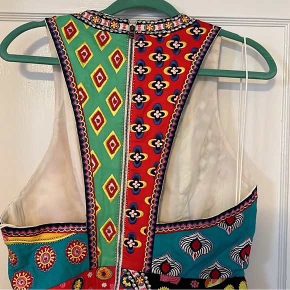 Alice + Olivia Tennie Patchwork Embellished Embroidered Dress
Size 12 - Picture 5 of 7